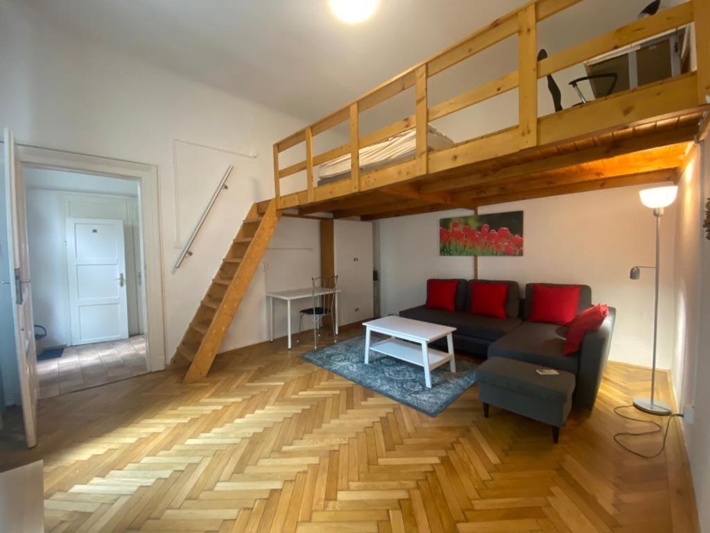 Ac With Free Parking At Acacia St, City Center Budapeszt Zewnętrze zdjęcie