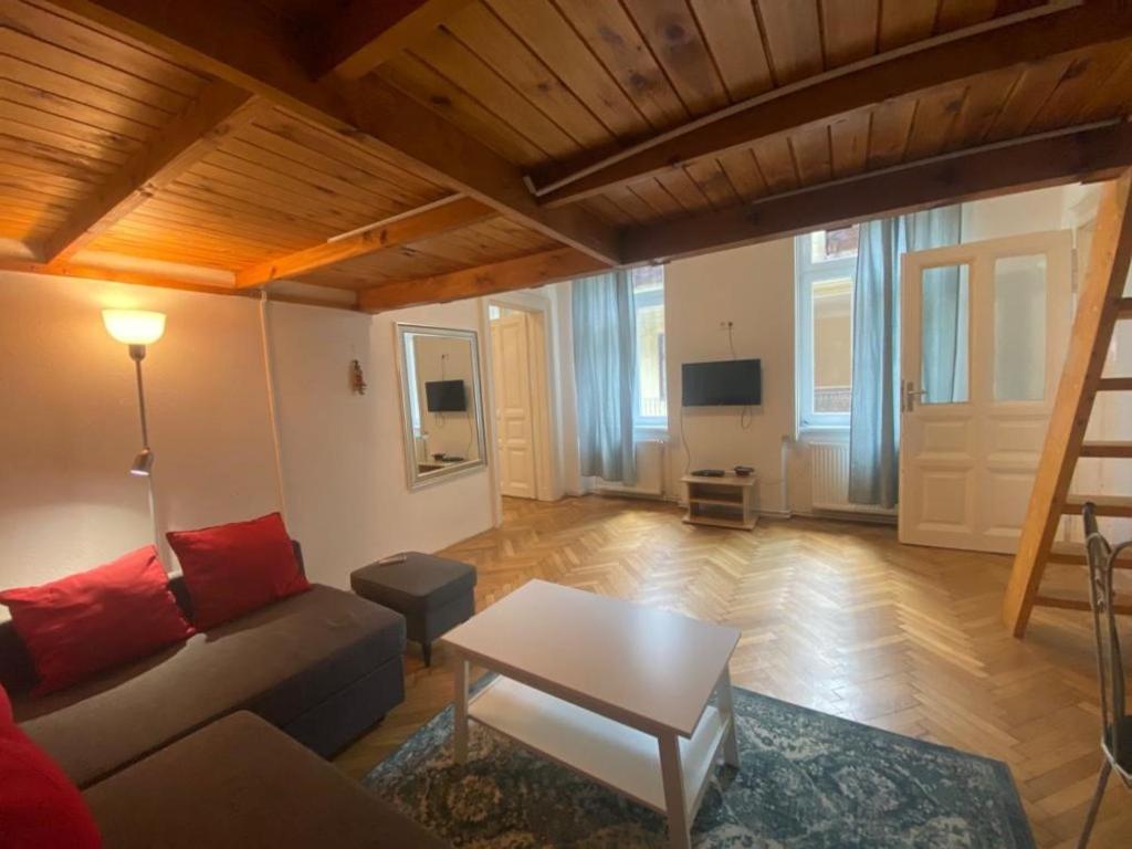 Ac With Free Parking At Acacia St, City Center Budapeszt Zewnętrze zdjęcie